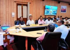 डिप्लोमा इंजीनियर्स की हड़ताल के बीच सीएम धामी से वार्ता…