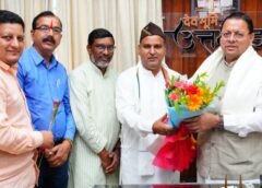 मुख्यमंत्री धामी से विभिन्न क्षेत्रों के विधायकों की मुलाकात, क्षेत्रीय विकास पर हुई चर्चा…