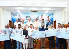 स्वच्छ ईंधन आधारित 11 वाहनों को मुख्यमंत्री ने दिखाई हरी झंडी, 6 लाभार्थियों को मिली सब्सिडी